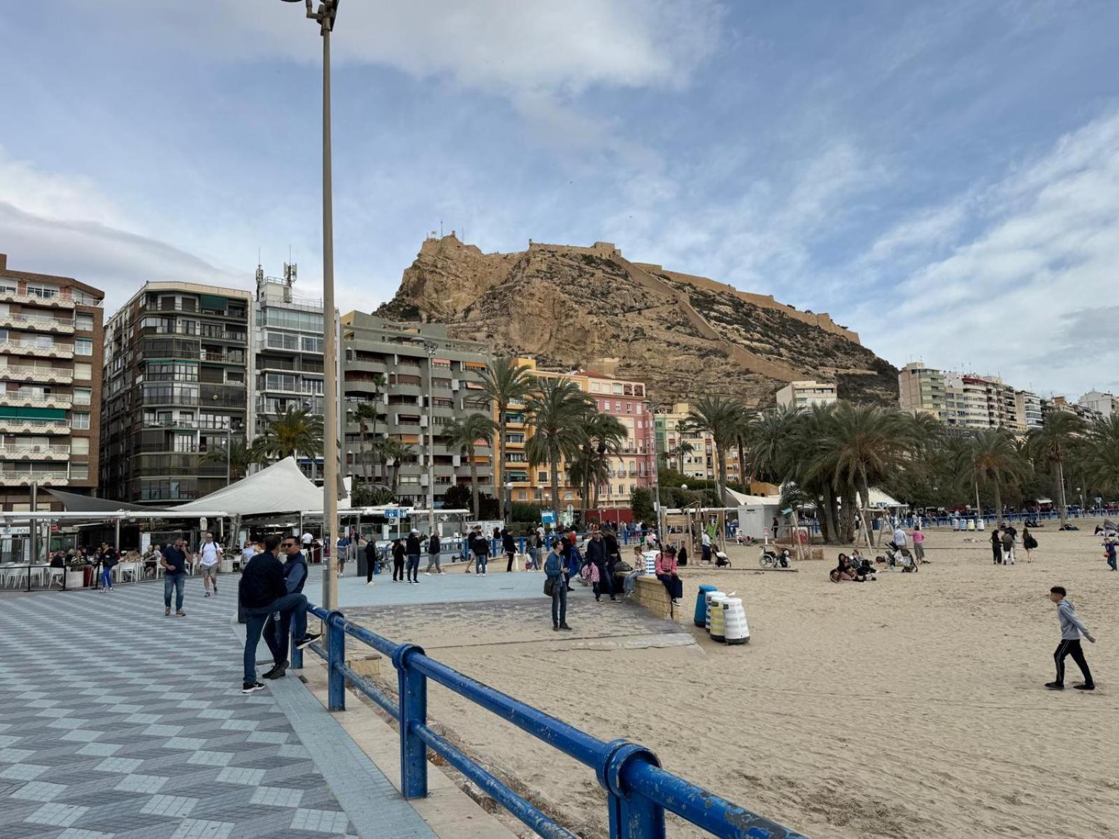 Apartamentos Playa Postiguet אליקאנטה מראה חיצוני תמונה