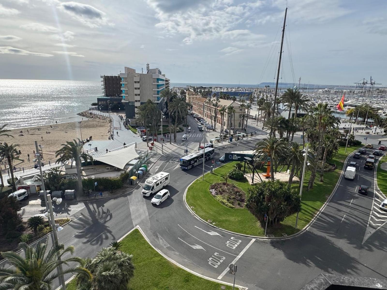 Apartamentos Playa Postiguet אליקאנטה מראה חיצוני תמונה