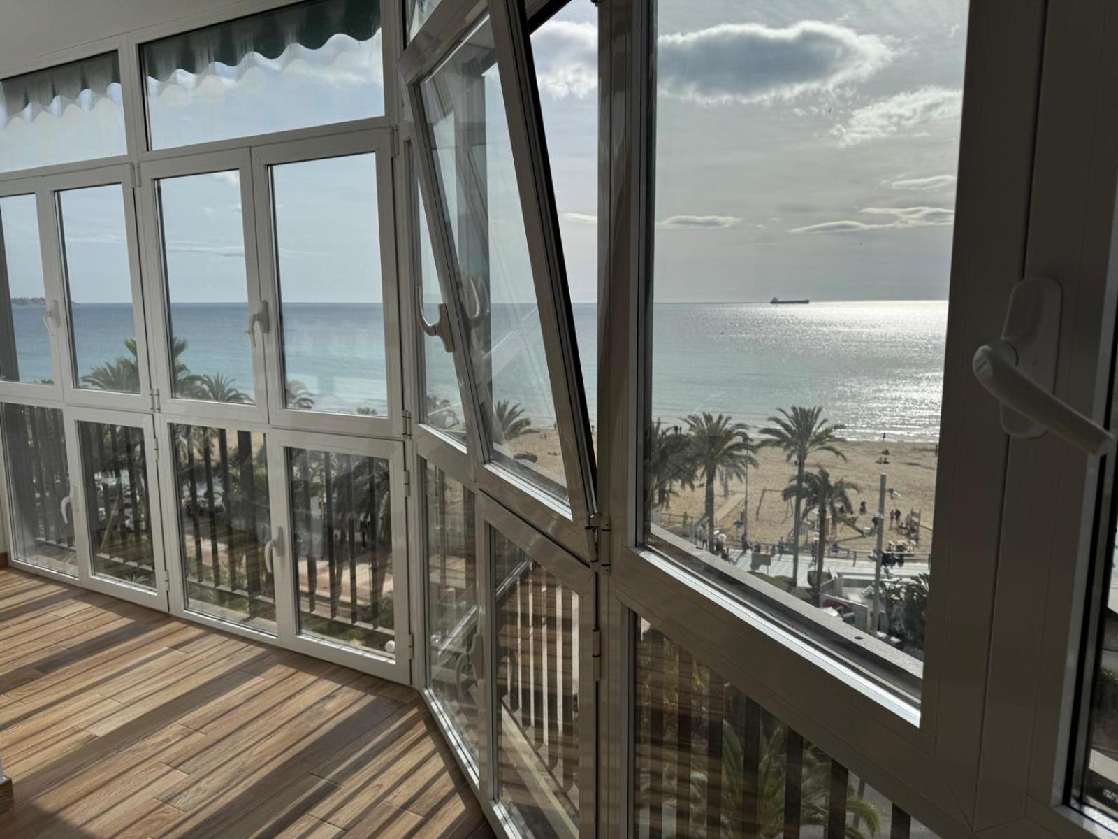 Apartamentos Playa Postiguet אליקאנטה מראה חיצוני תמונה