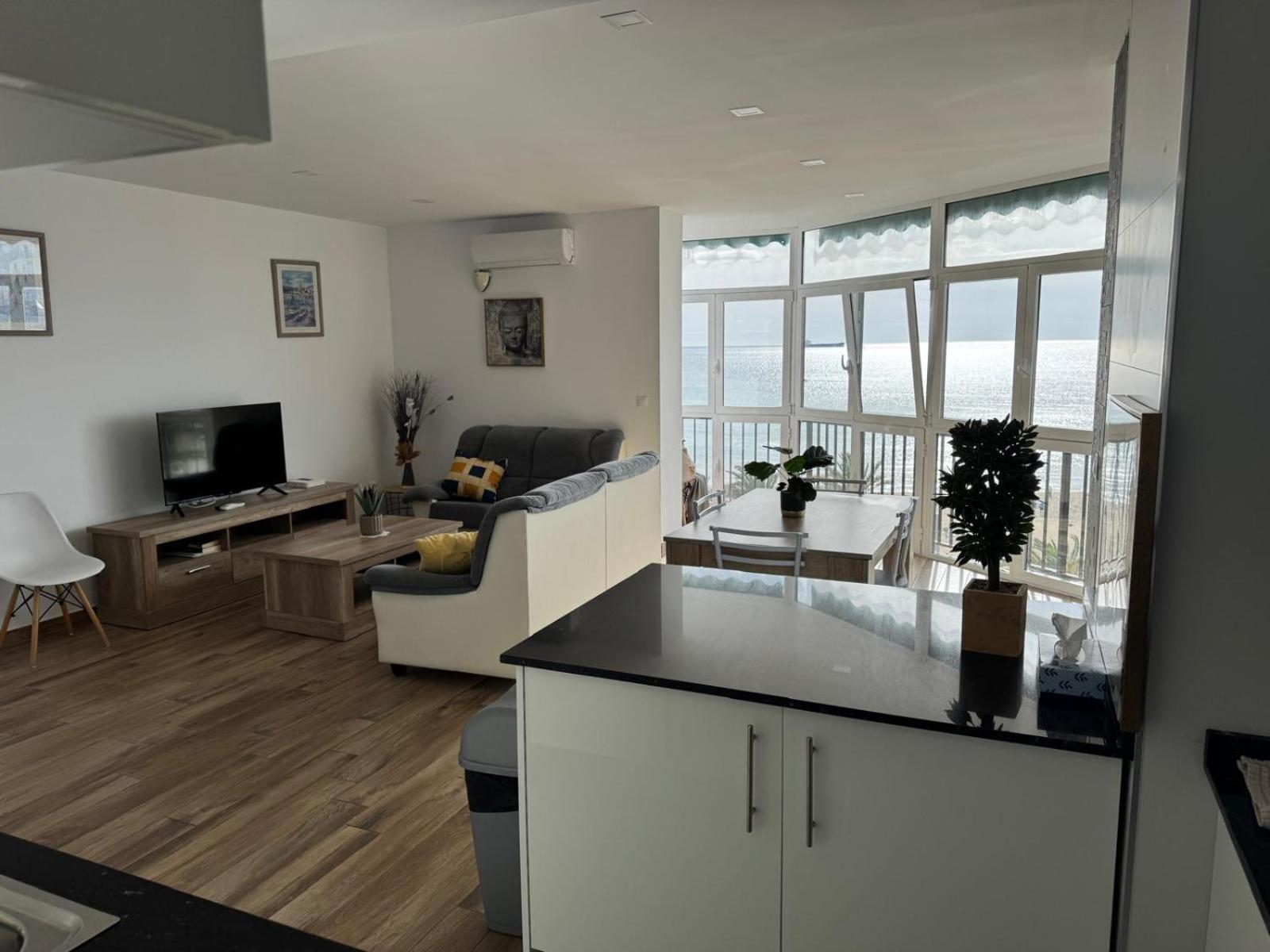 Apartamentos Playa Postiguet אליקאנטה מראה חיצוני תמונה